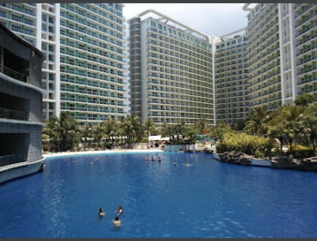 Azure Urban Resort Residences Manila Esterno foto